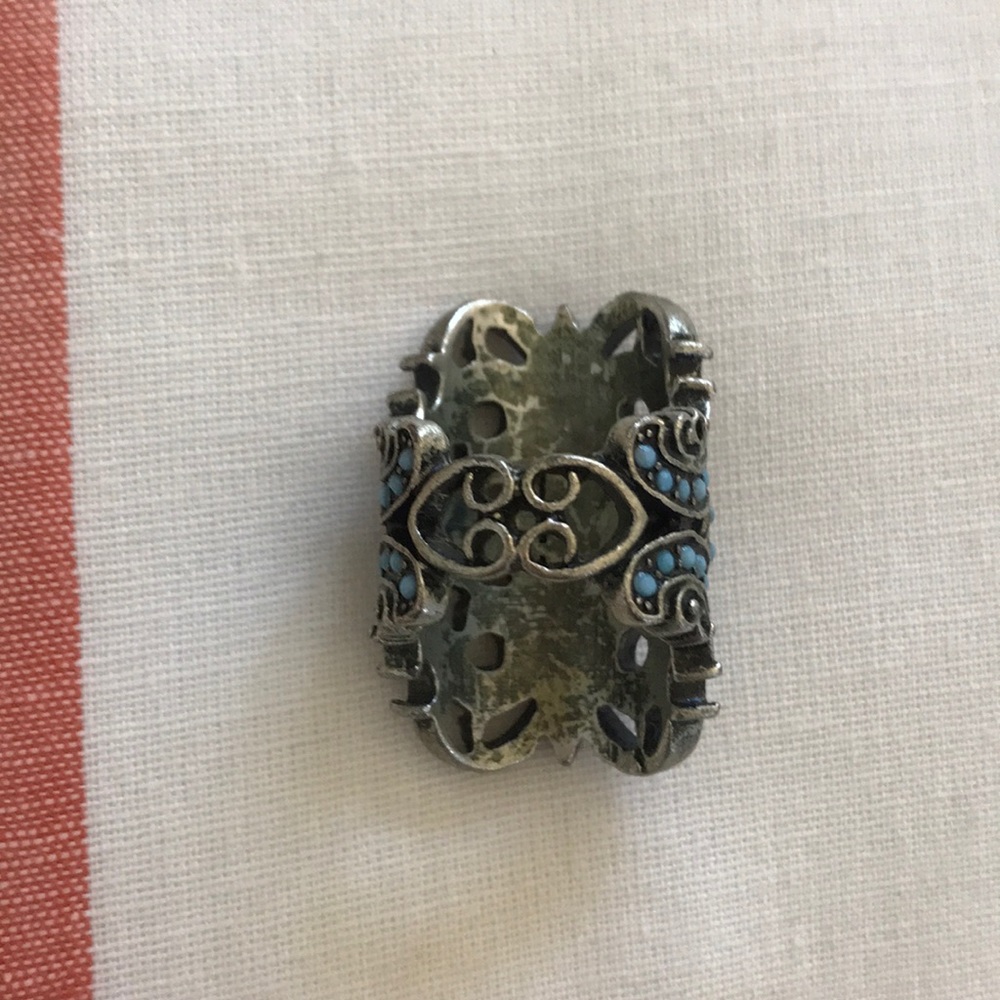 Ring - Picture 3 of 7